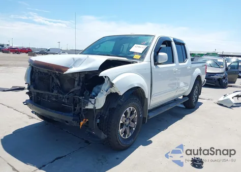 2015 Nissan Frontier Pro-4X из США, поврежденный, VIN 1N6AD0EV8FN705988